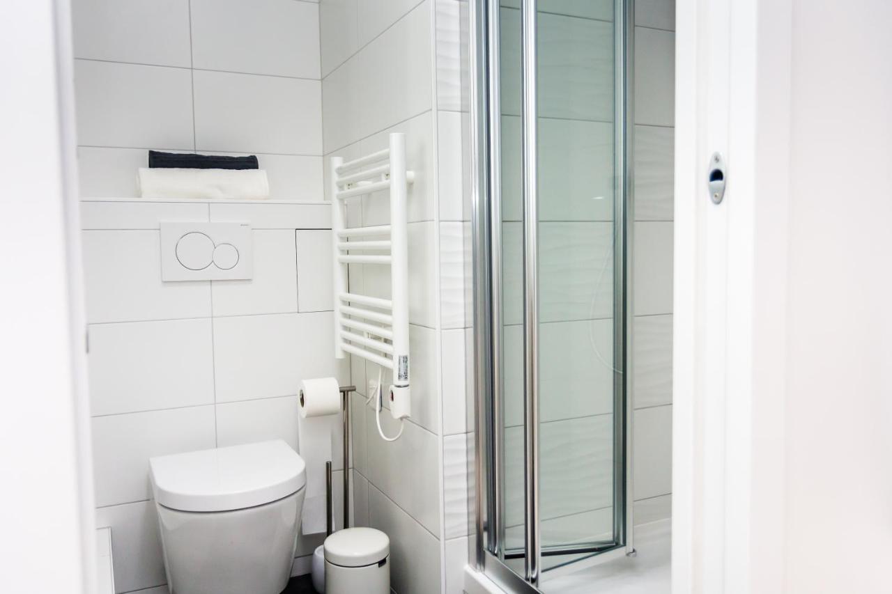 D&e Paris-disney: 5-bedroom With Netflix Apartment Champs-Sur-Marne