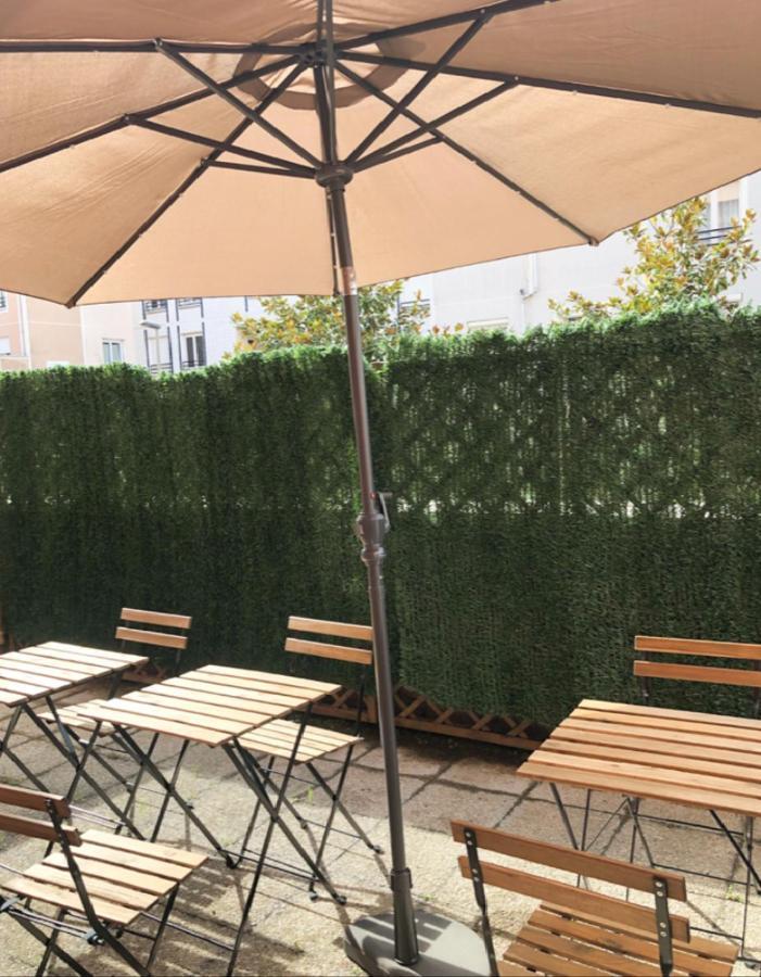Apartment D&e Paris-disney: 5-bedroom With Netflix Champs-Sur-Marne